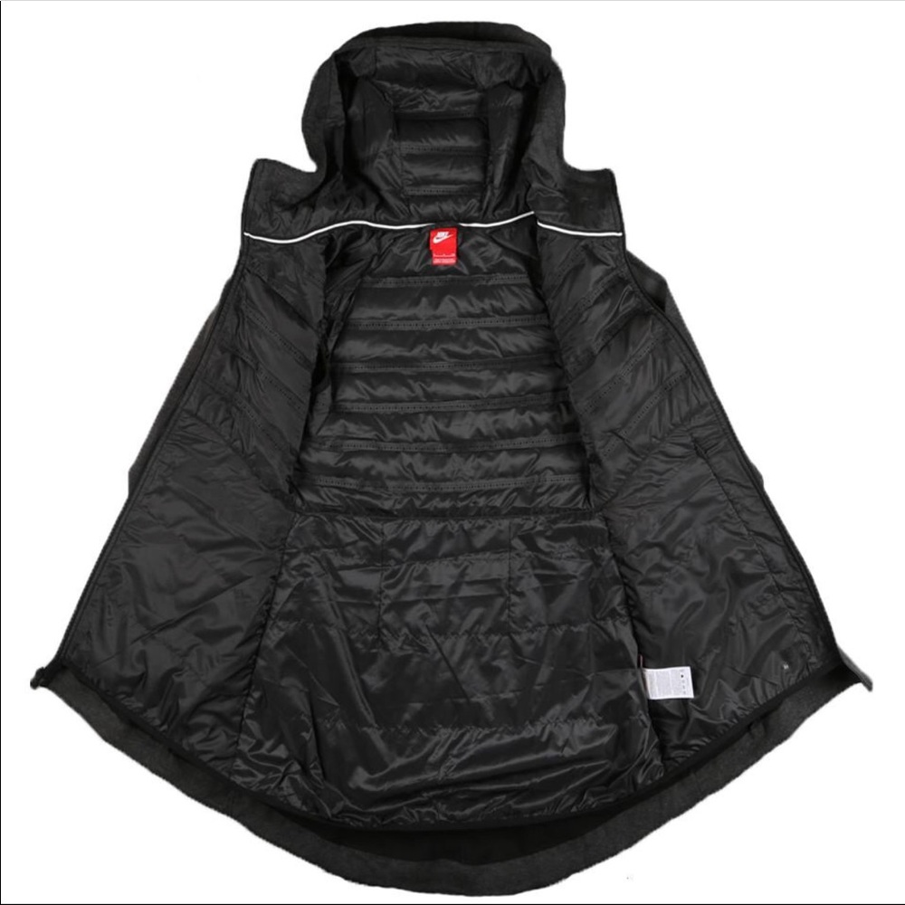 🎉HOST PICK🎉Nike Tech Fleece Aeroloft Parka - Picture 4 of 8